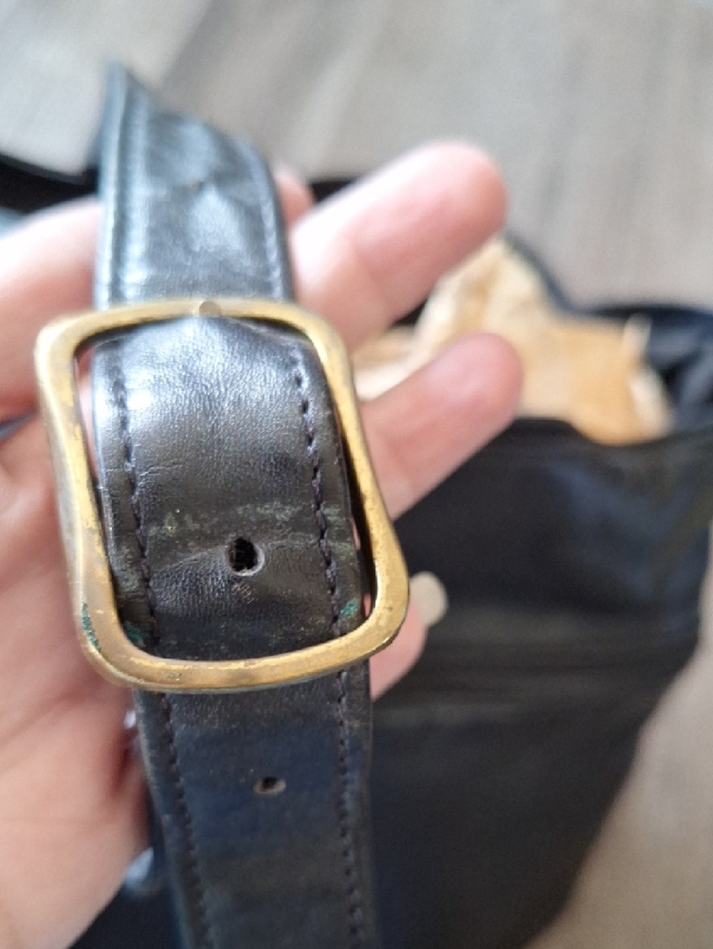 Stone Mountain Craftsman Guild Genuine Leather Black Crossbody Bag - Picture 7 of 10